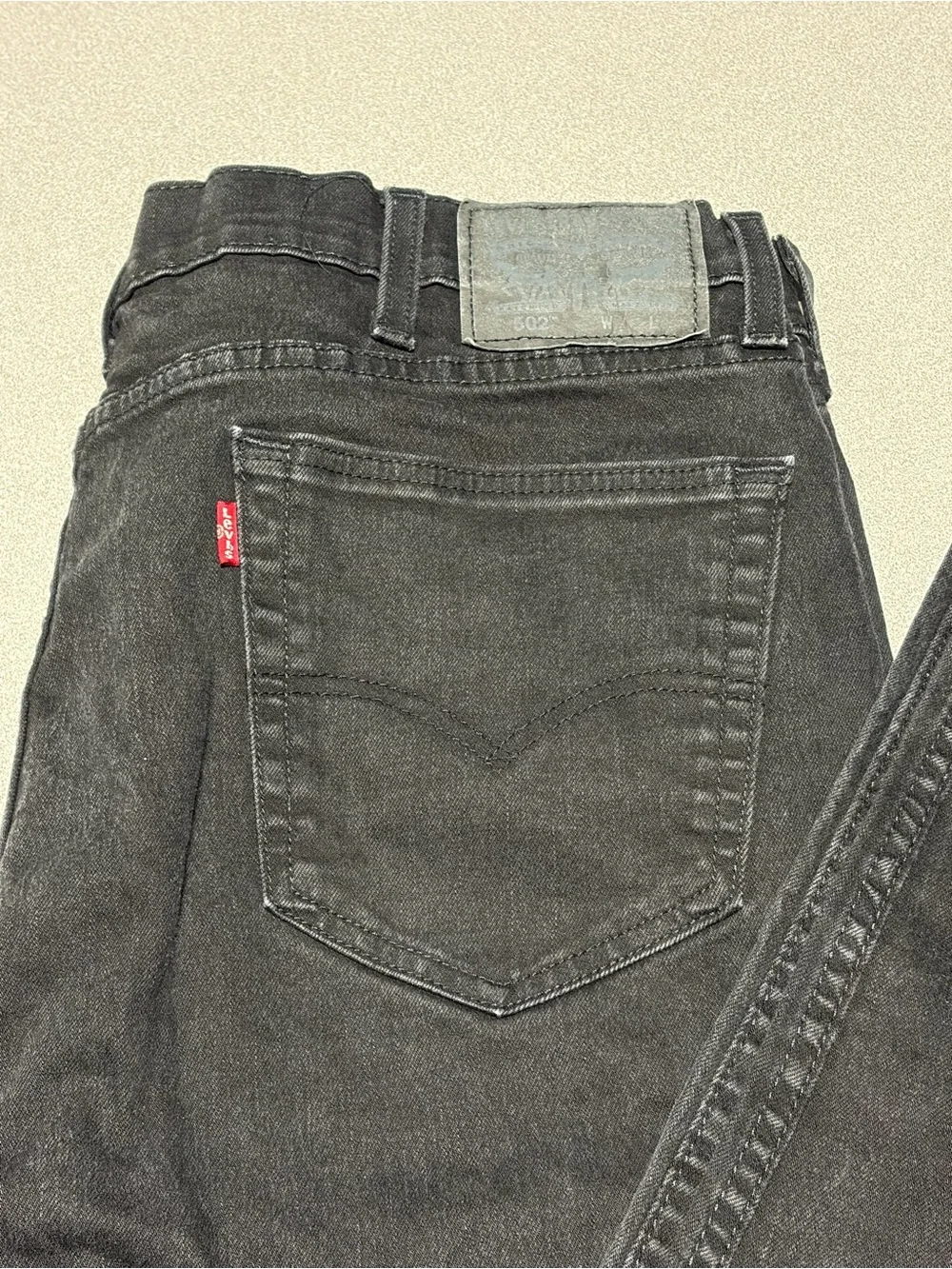 Levis 502 Regular Taper Mens Jeans 38x38 Faded Black